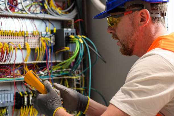Best Licensed Electrician  in Lake Shore, WA