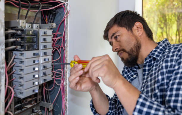 Best Emergency Electrical Repair  in Lake Shore, WA
